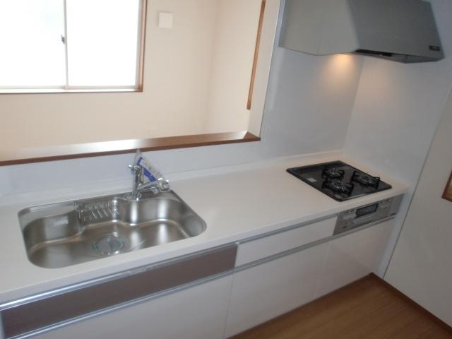 Kitchen. Same specifications of the company's other properties