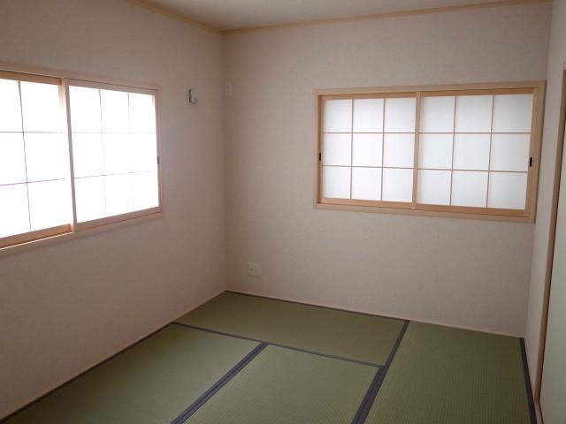 Non-living room. Indoor (July 2013) Shooting