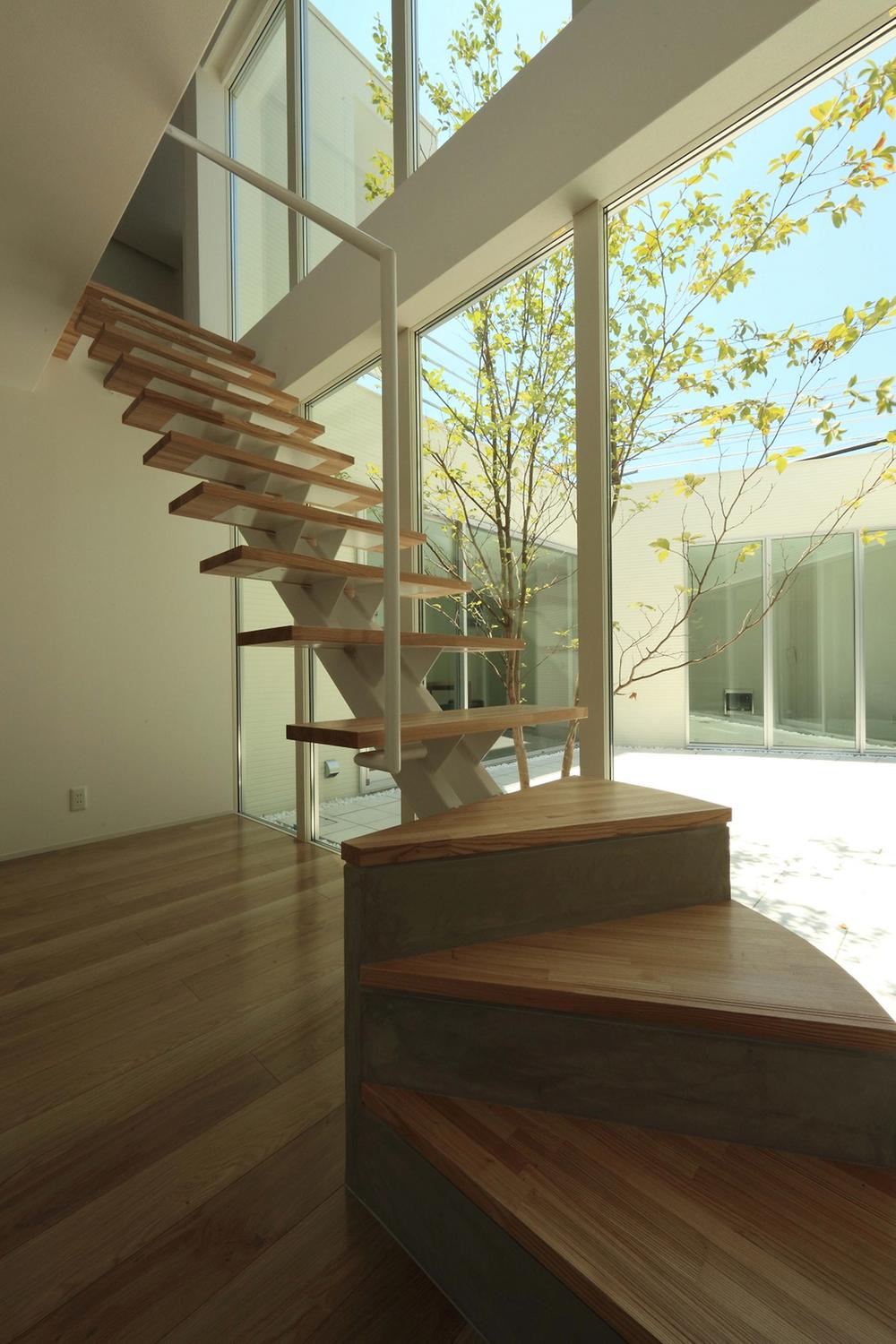 Building plan example (introspection photo). Living-in stairs is a design in which the face of the family look
