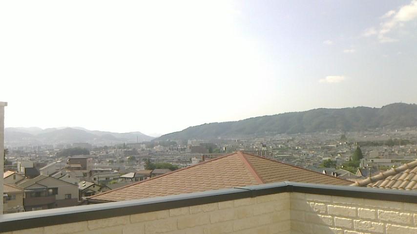 View photos from the dwelling unit. Despite the near station, A good view from the rooftop, It will be a healing of the day. Also you can watch fireworks in the summer.