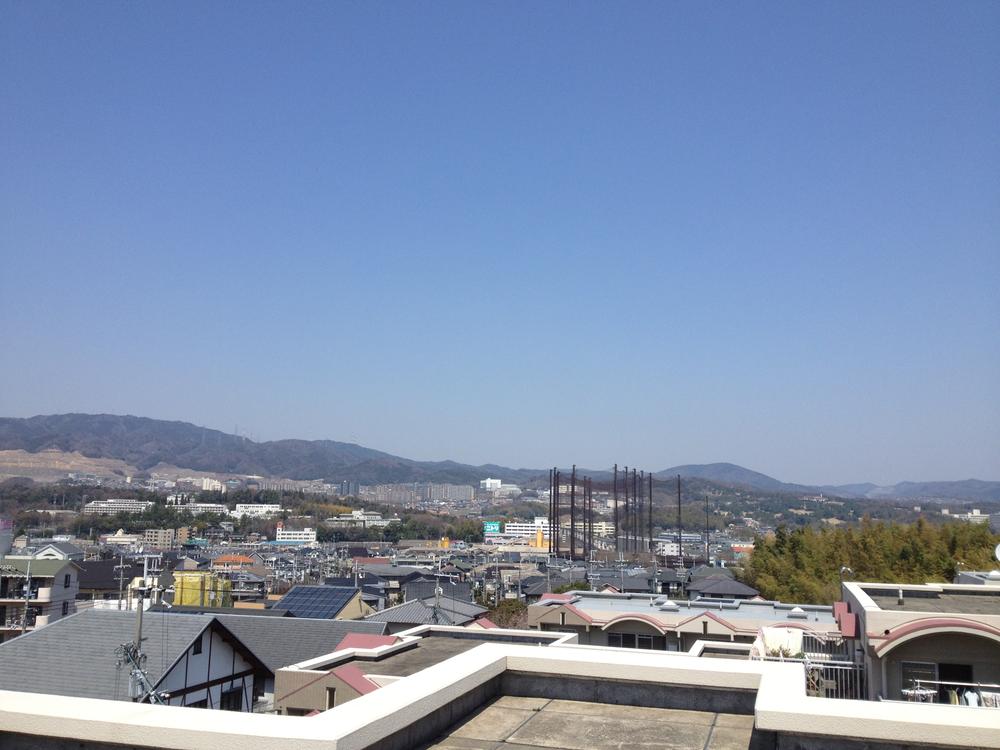 View photos from the dwelling unit. View from local (April 2012) shooting top floor ・ Good view