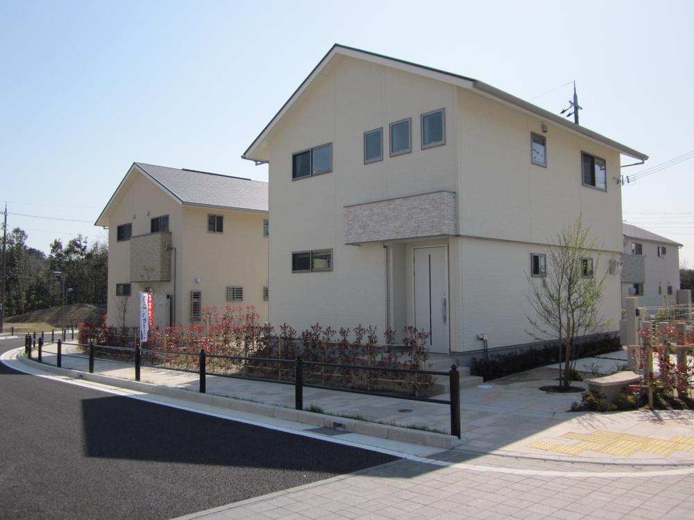 Local appearance photo. Local (April 2013) Shooting