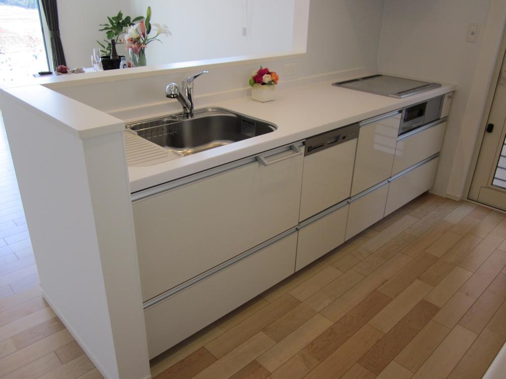 Kitchen. Indoor (April 2013) Shooting