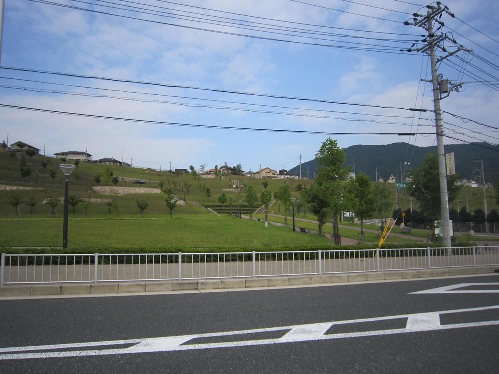 park. 200m to Minoo Mori lawn park