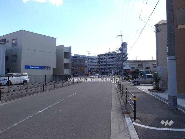 Local photos, including front road