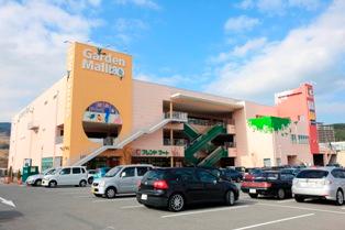 Shopping centre. Large shopping centers to Garden Mall Saito in the 870m "AyatoNishi" Station. Supermarket, Other specialty store, There is also a bank ATM, It will support the day-to-day life.