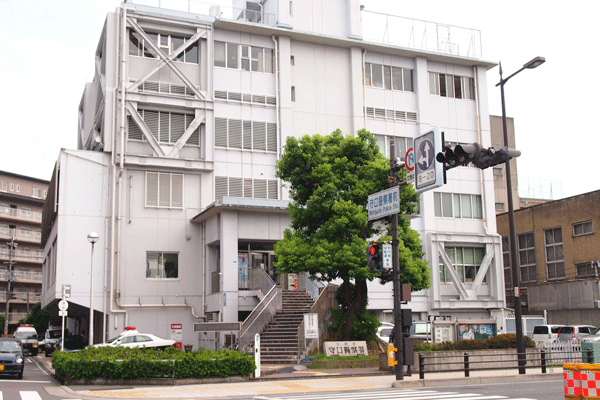 Surrounding environment. Moriguchi police station (2-minute walk ・ About 90m)