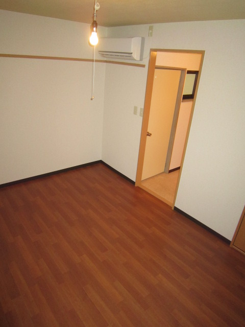 Other room space