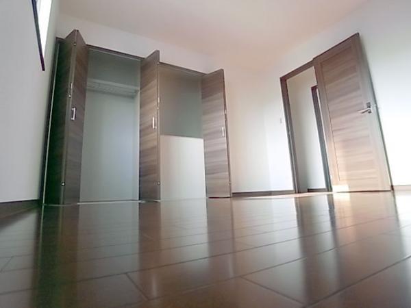 Same specifications photos (Other introspection). Spacious living environment in all room with storage (same specifications as Western-style)