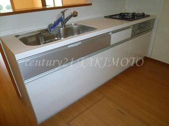 Kitchen. It is a popular face-to-face kitchen! !