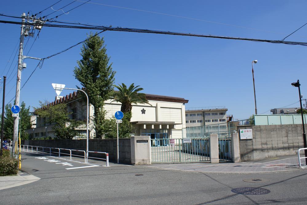 Primary school. Teragata until elementary school 520m (from Kitagai)