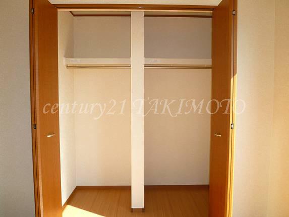 Receipt. 7.8 Pledge Western-style storage! It is convenient to partition is attached