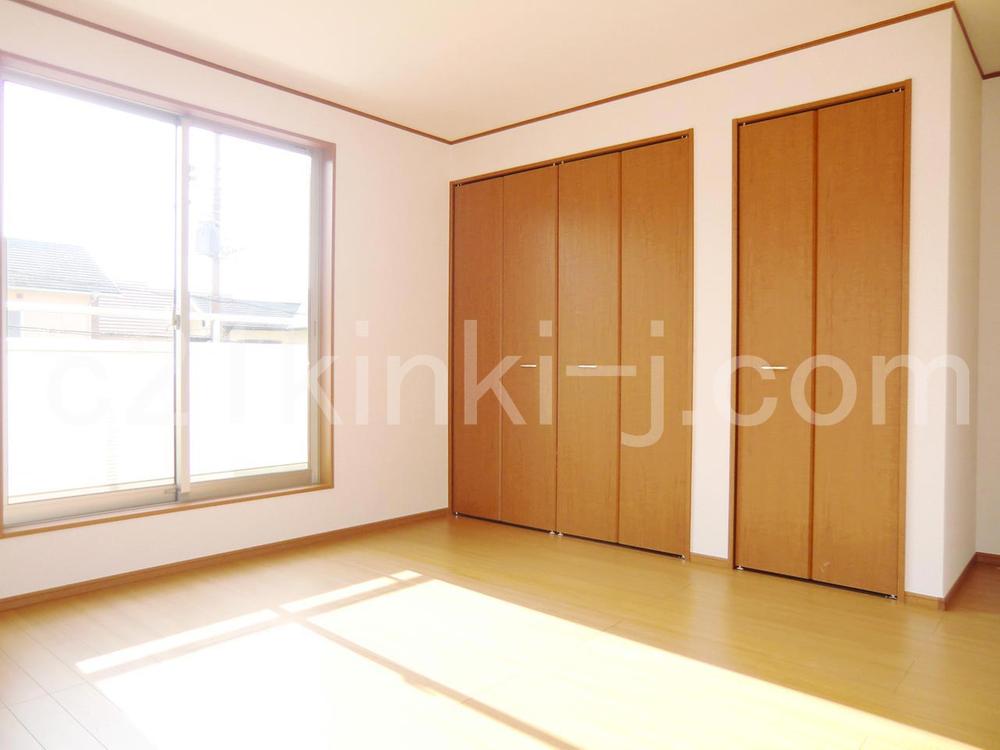 Same specifications photos (Other introspection). Same specifications photos (Western-style)