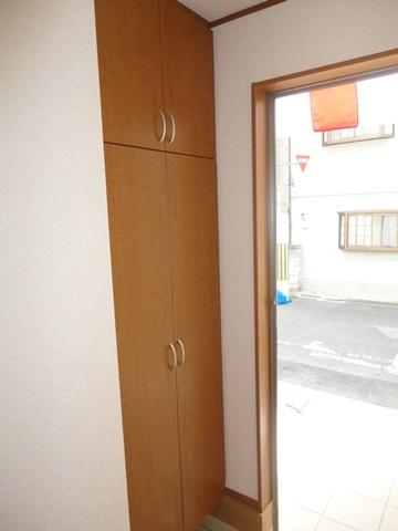 Receipt. Building 2 entrance storage