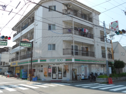 Convenience store. STORE100 Moriguchi Fujita Machiten (convenience store) to 436m