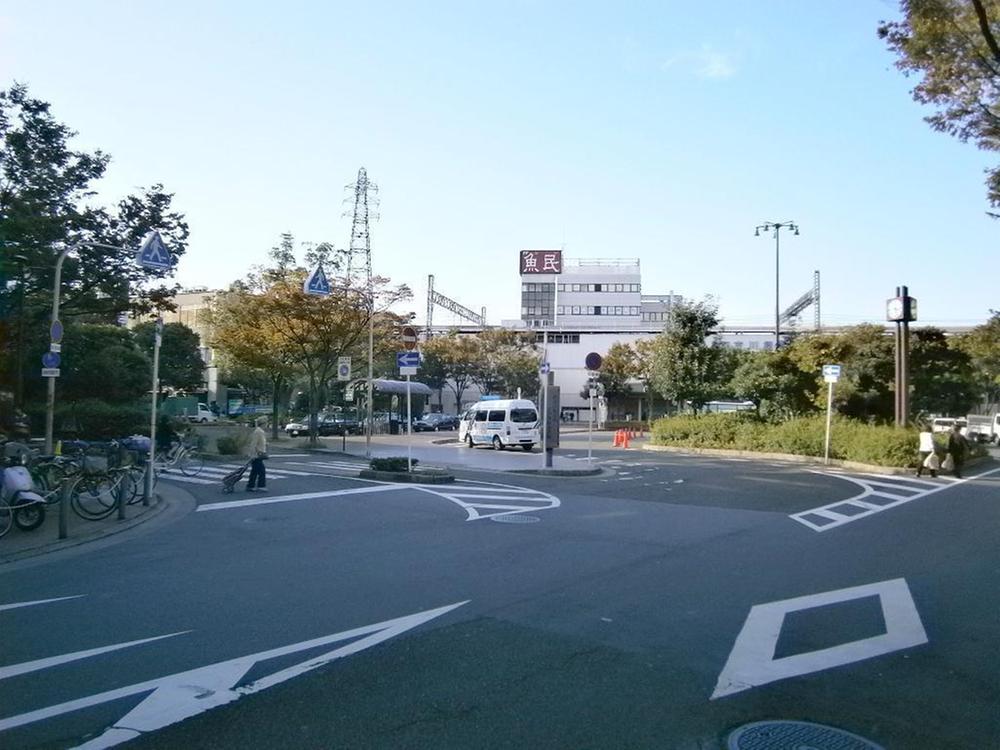 Other.  [The nearest station]  Keihan "Furukawa Bridge" station