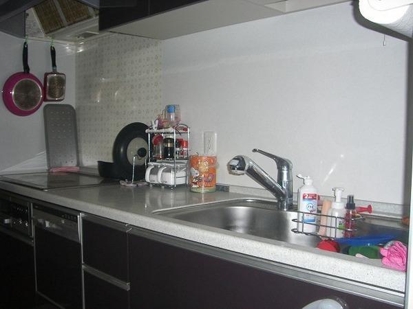 Other. Easy-to-use wide type of kitchen ☆