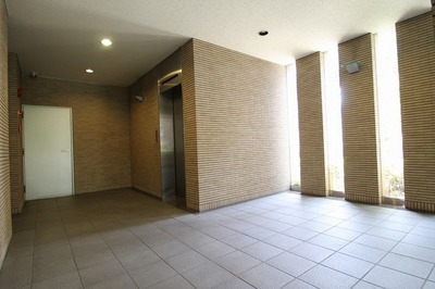 Other common areas. 1F Elevator Hall