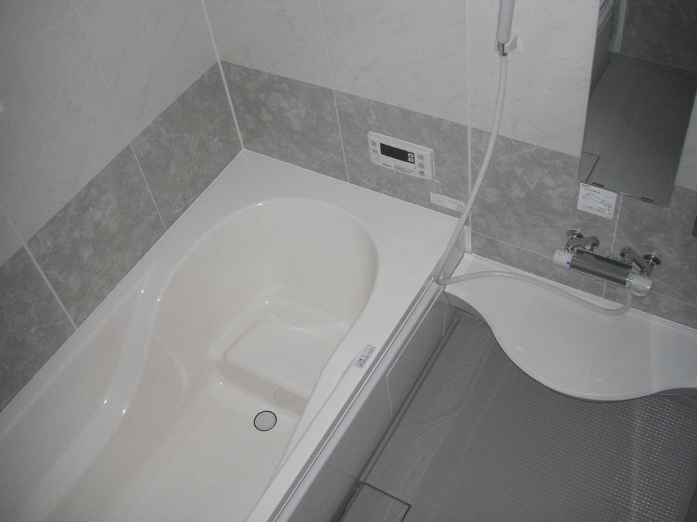 Same specifications photo (bathroom). This bath tired of Hitotsubo type of unit bus one day is healed, Healthy refreshed with with sitting the sitz bath can be for those who want to enter slowly