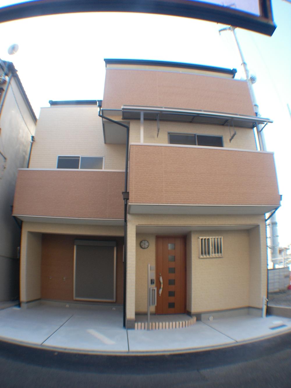 Same specifications photos (appearance). There is also a 3-storey plan, Please consult the person in charge. Free plan with a free design