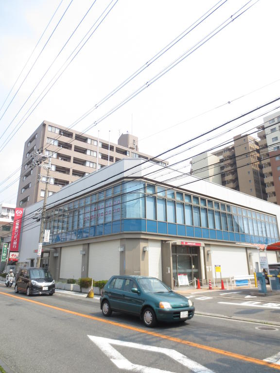 Bank. 1780m until the Bank of Tokyo-Mitsubishi UFJ Owada Branch (Bank)