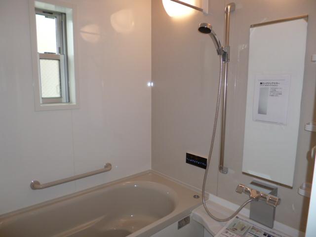 Bathroom. With bathroom dryer.
