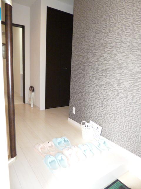 Entrance. Bright entrance.