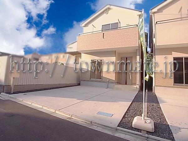 Balcony. Appearance 3