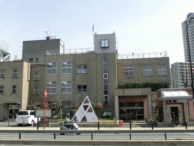 Government office. Moriguchi 920m to City Hall (government office)