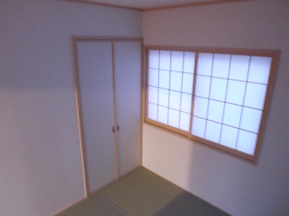 Non-living room. Local photos (Japanese-style)