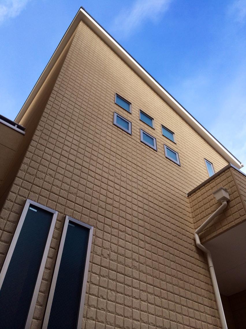 Local appearance photo. 1991 No. land model house completed in 25 years in August! At any time because it is possible preview, Please contact us