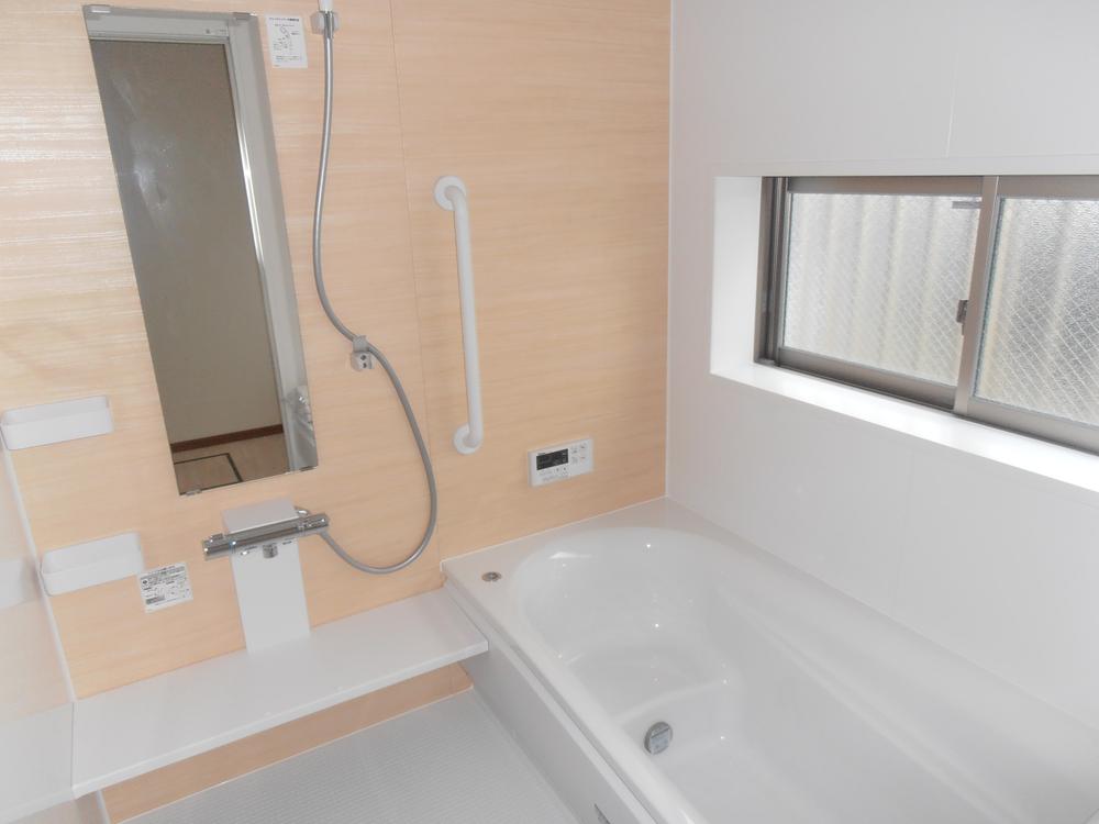 Bathroom. ◆ bathroom