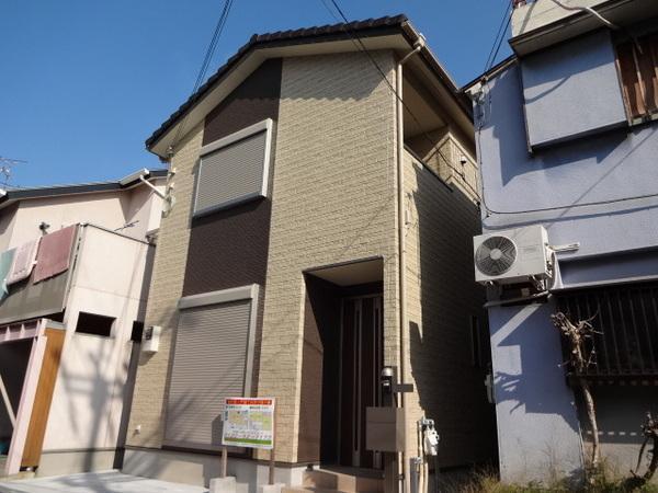 Local appearance photo. It is safe in the TV monitor with interphone that can check the visitor's