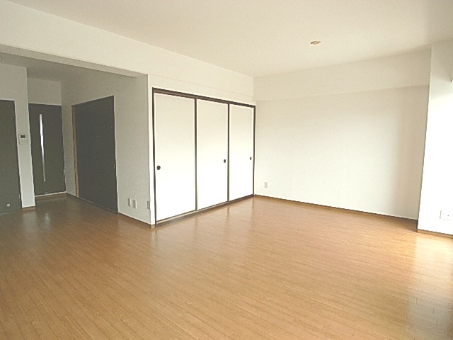 Other room space