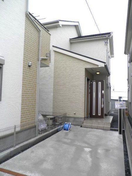 Local photos, including front road