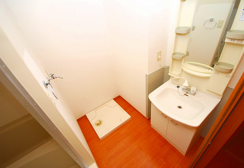 Washroom. Washroom