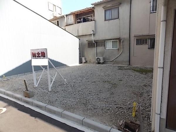 Local appearance photo. Facing west, Residence of 3LDK