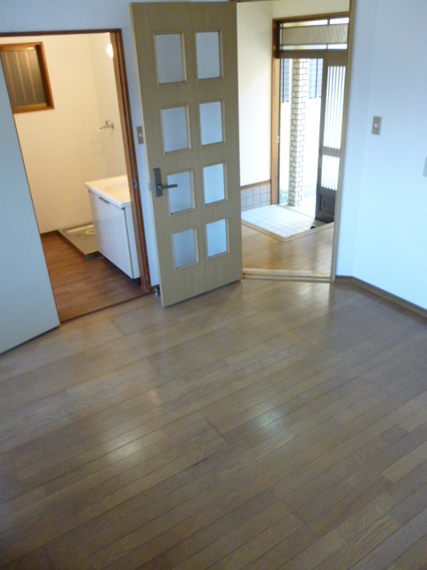 Living and room