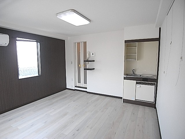 Living and room