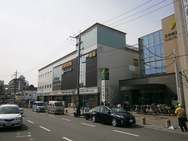 Rental video. TSUTAYA Korien shop 632m up (video rental)