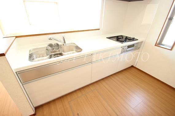 Same specifications photo (kitchen). This is a system Kitchen state-of-the-art!