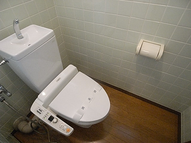 Toilet