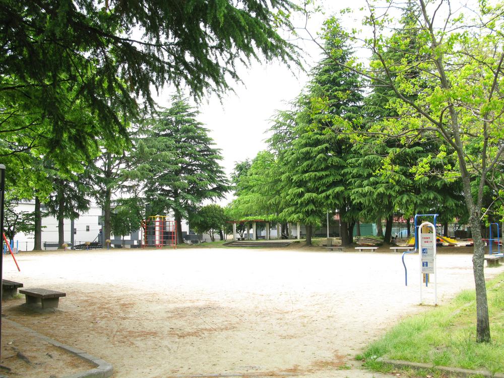 park. 469m up to No. 1 Mitsui park