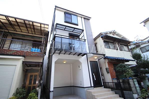 Local appearance photo. Specification outer wall is to remove the dirt in the siding