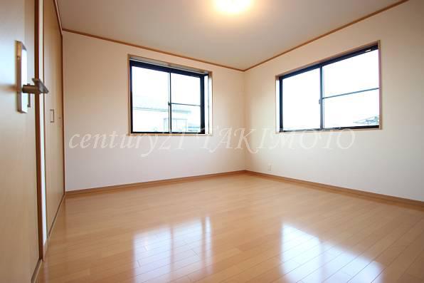 Other. The main bedroom and also 8 pledge another room!