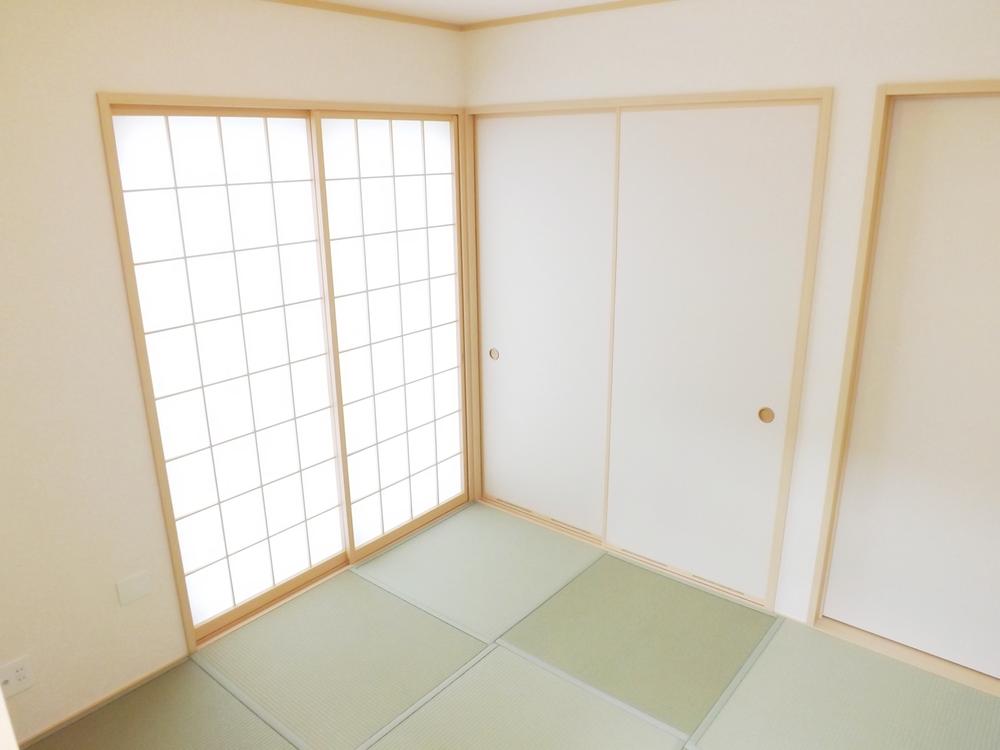 Non-living room. Same specifications photos (Japanese-style)