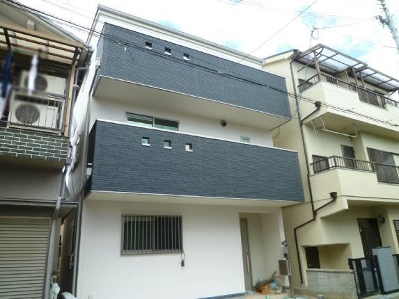 Local appearance photo. It was completed in early July