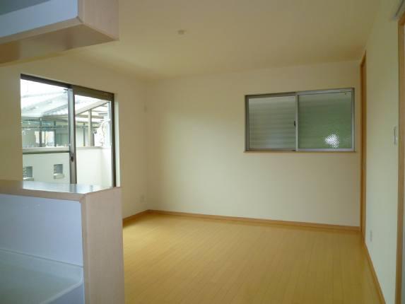 Living. 14 Pledge of LDK is broad!