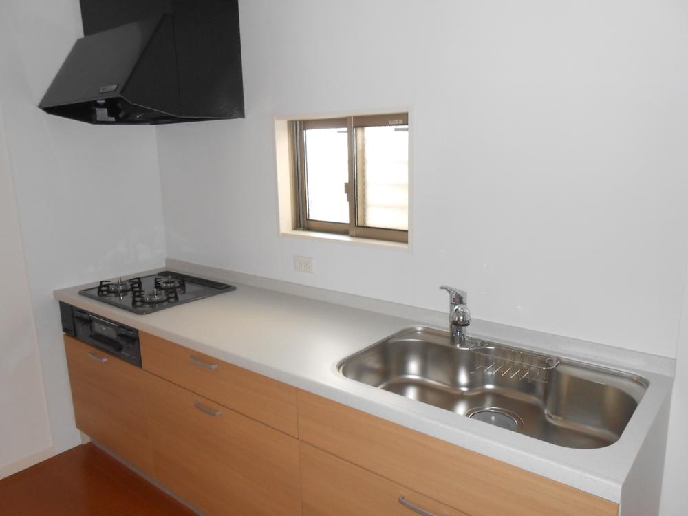 Kitchen. Room (August 2013) Shooting