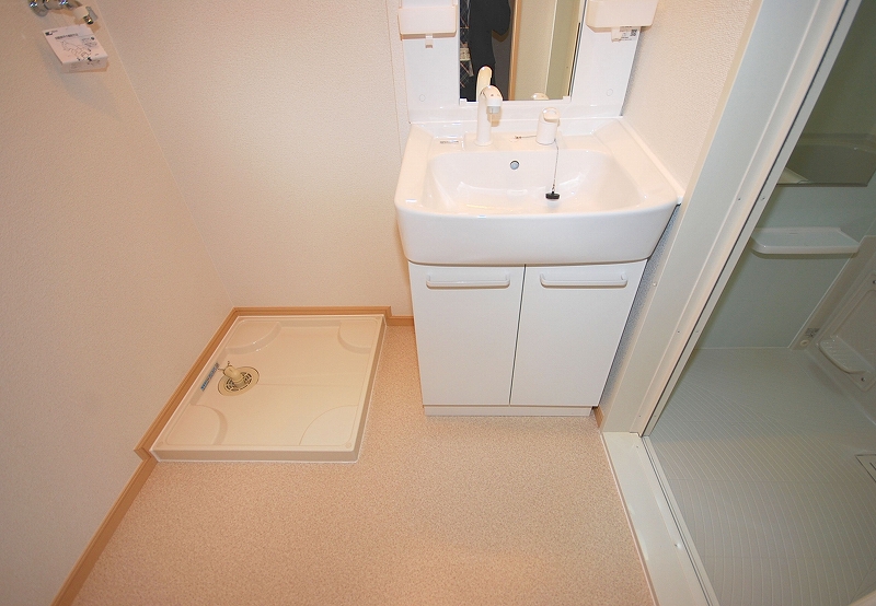 Washroom. Washroom